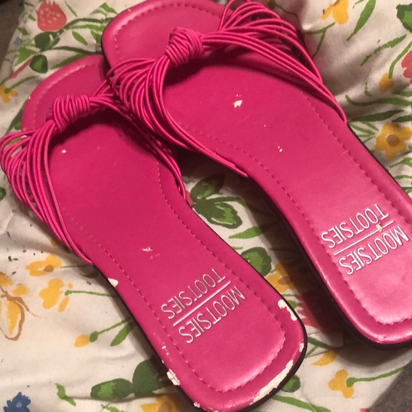 mootsies tootsies slippers